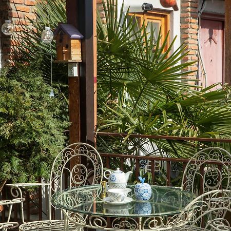 Tatin - Hotel & Cafe In Mtsʼkhetʼa Dış mekan fotoğraf