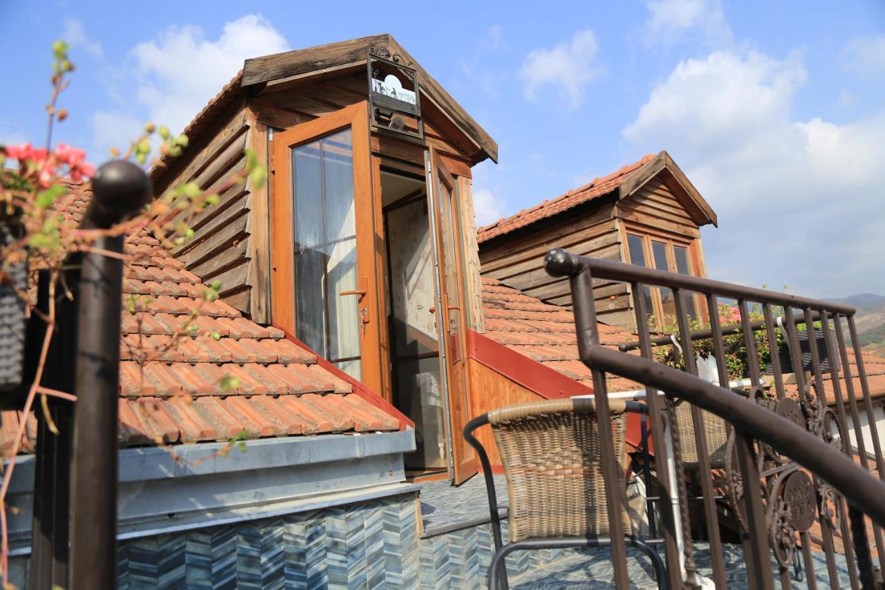 Tatin - Hotel & Cafe In Mtsʼkhetʼa Dış mekan fotoğraf