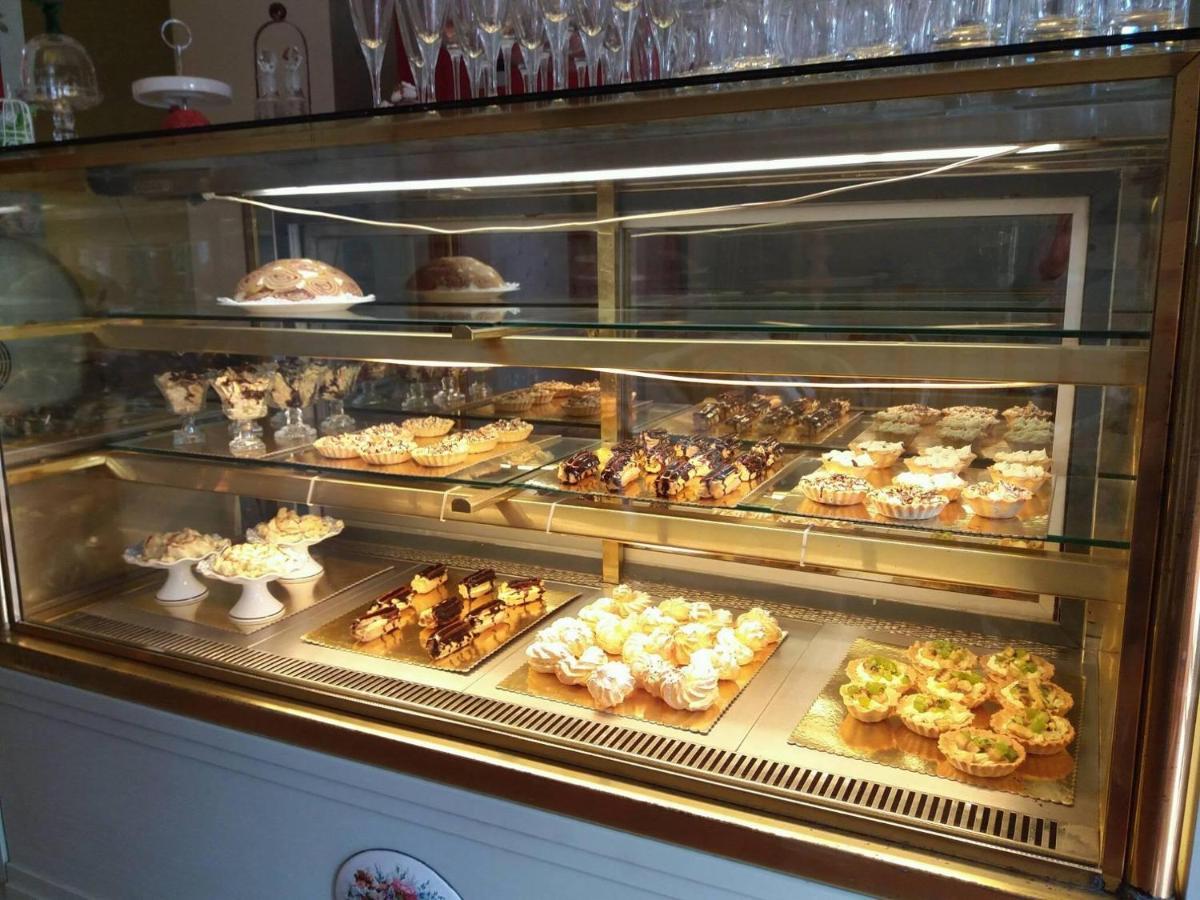 Tatin - Hotel & Cafe In Mtsʼkhetʼa Dış mekan fotoğraf