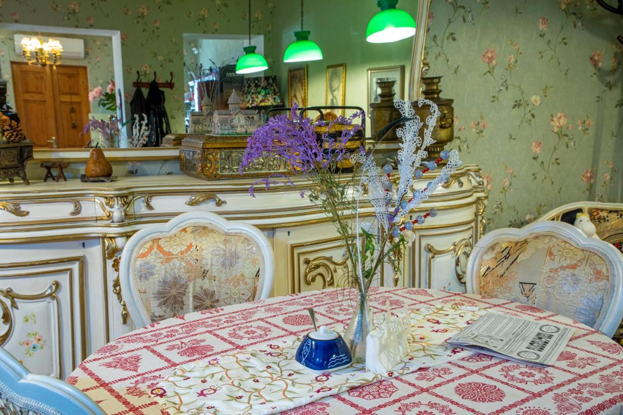 Tatin - Hotel & Cafe In Mtsʼkhetʼa Dış mekan fotoğraf